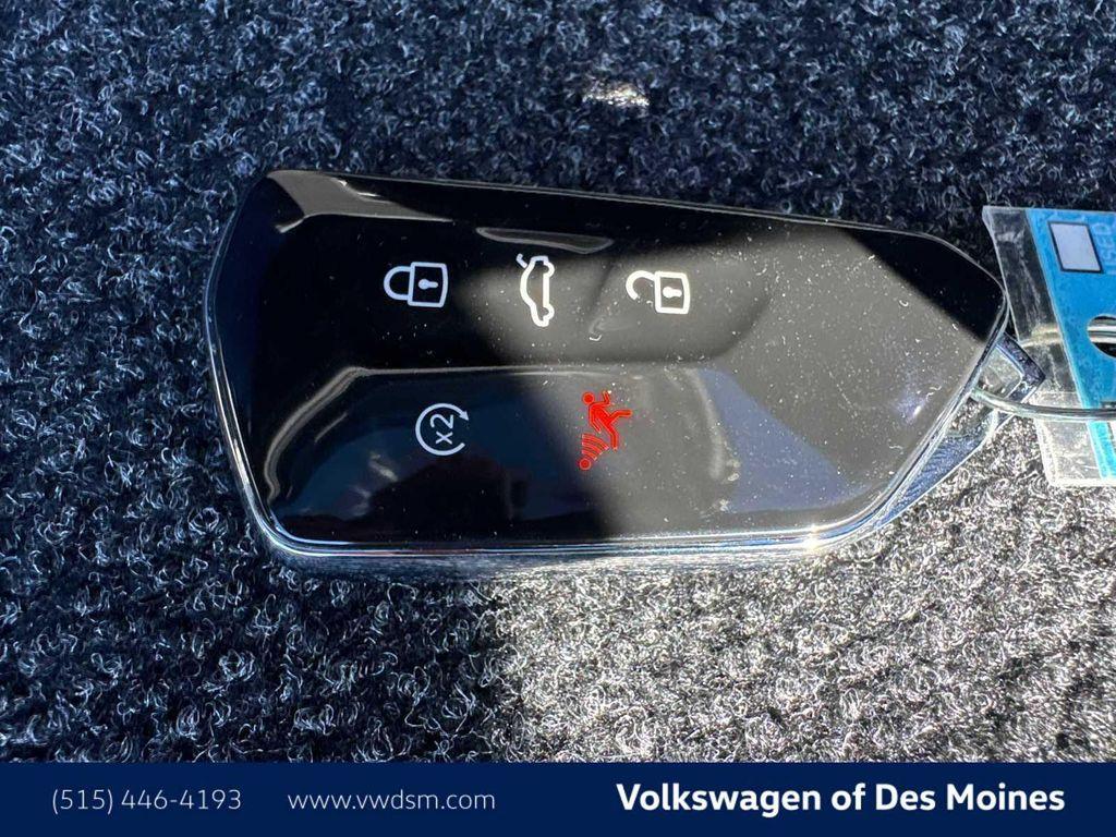 new 2026 Volkswagen Tiguan car, priced at $40,226