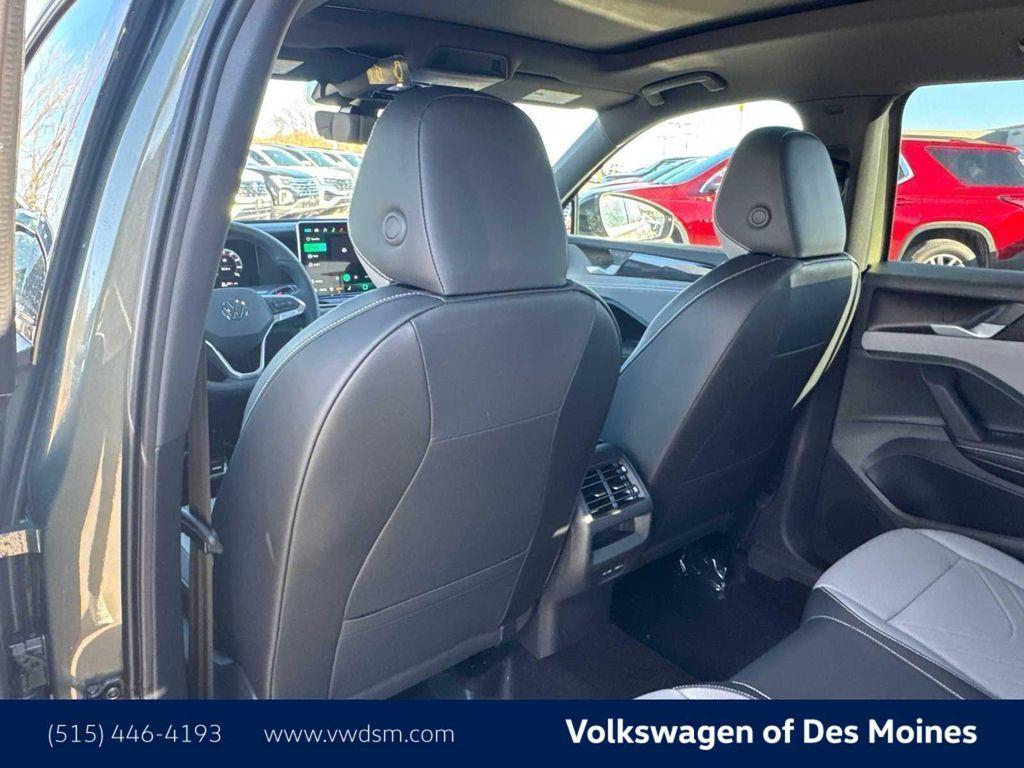 new 2026 Volkswagen Tiguan car, priced at $40,226