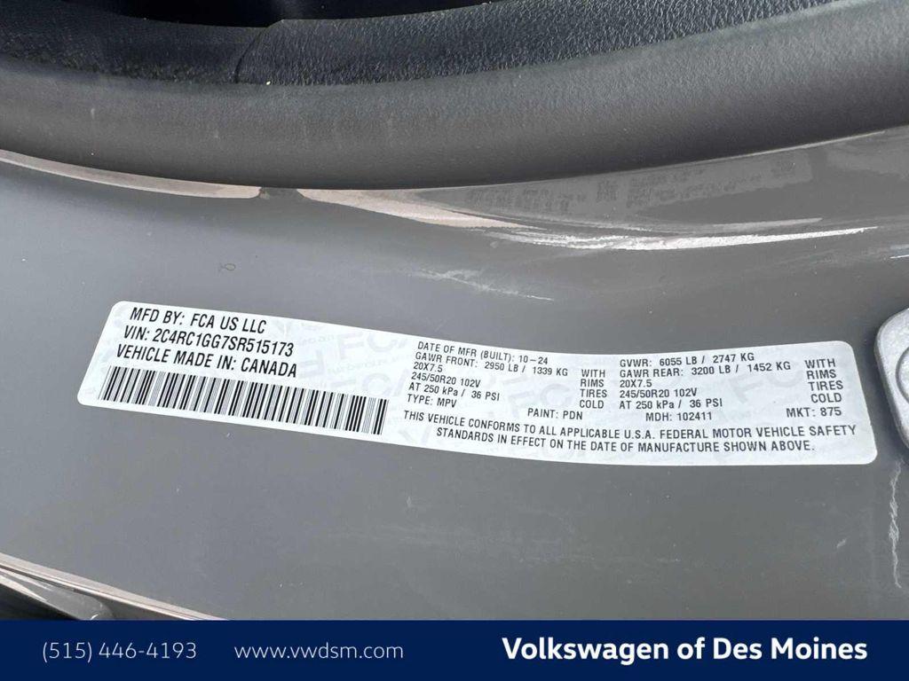 used 2025 Chrysler Pacifica car, priced at $36,995