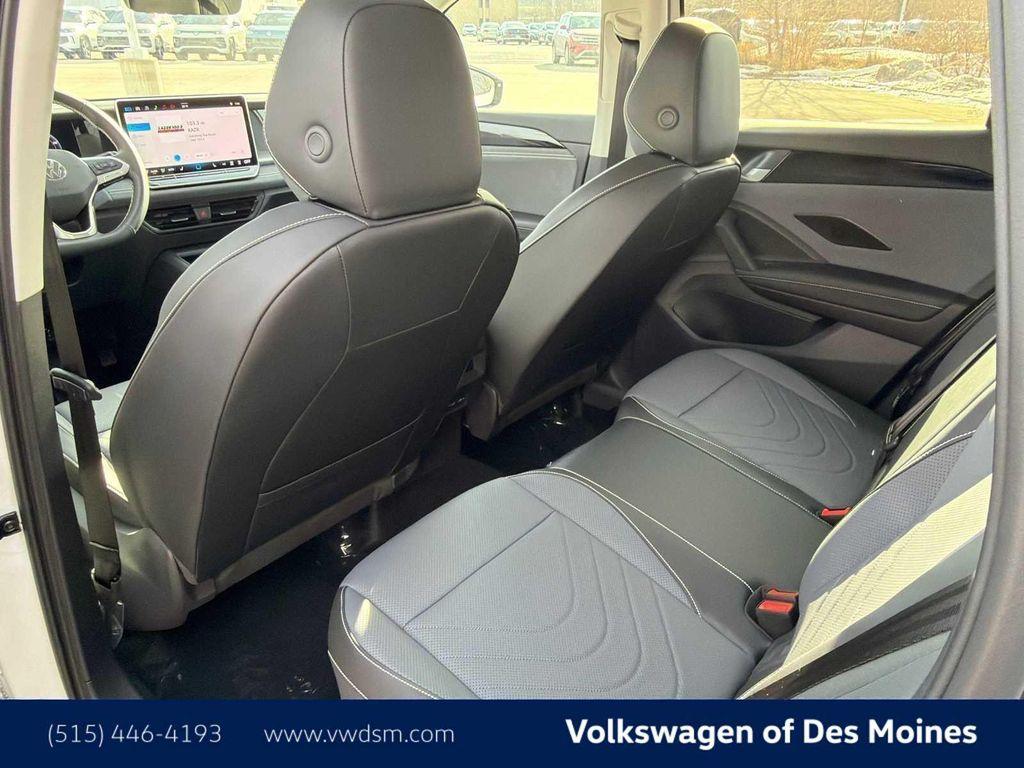 new 2026 Volkswagen Tiguan car, priced at $35,086