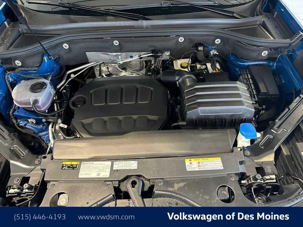 new 2025 Volkswagen Atlas Cross Sport car, priced at $43,103