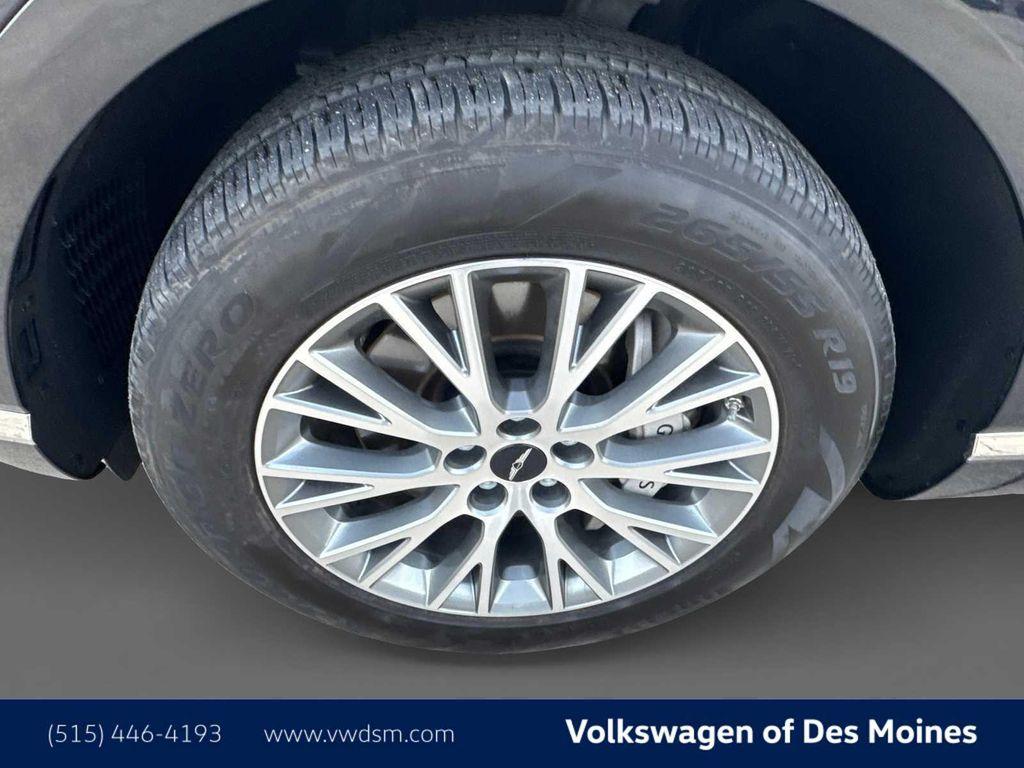 used 2025 Genesis GV80 car, priced at $42,998