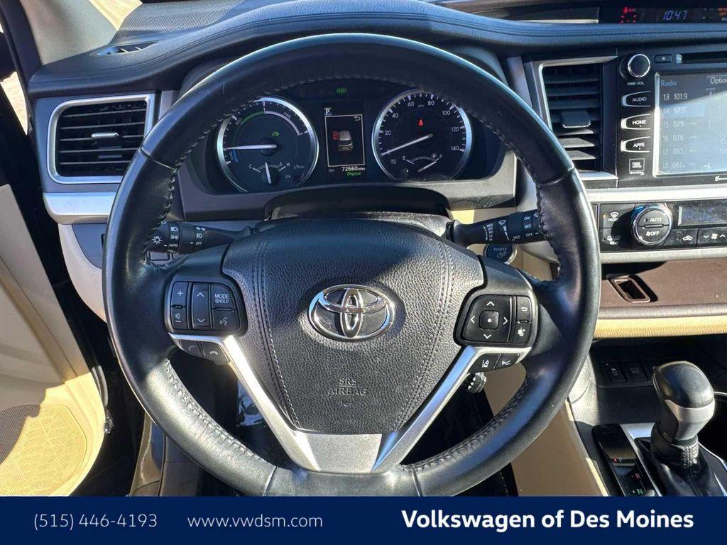 used 2018 Toyota Highlander Hybrid car, priced at $27,999
