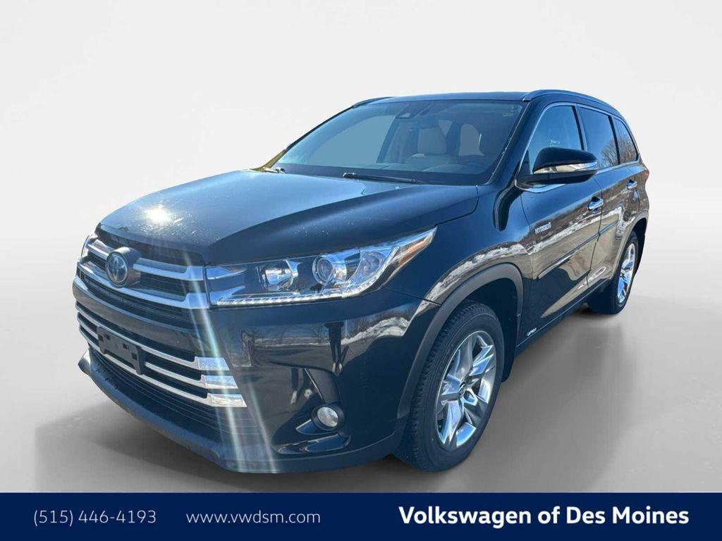 used 2018 Toyota Highlander Hybrid car, priced at $27,999