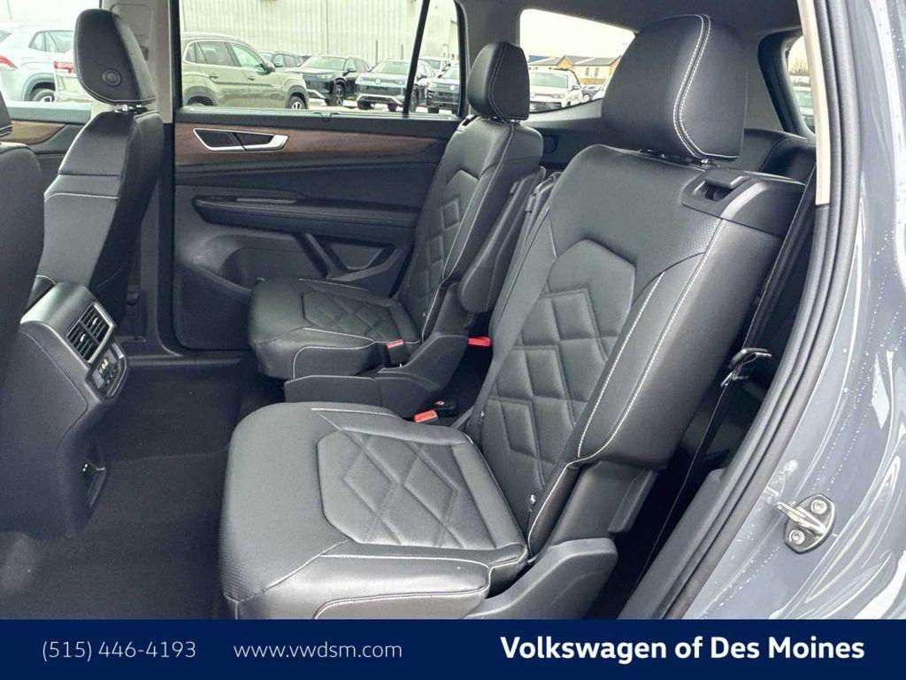 new 2026 Volkswagen Atlas car, priced at $45,786