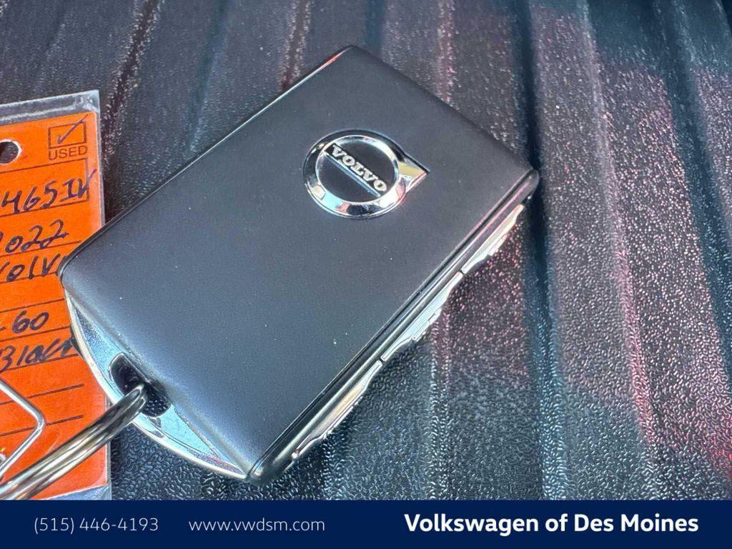 used 2022 Volvo XC60 car, priced at $29,995