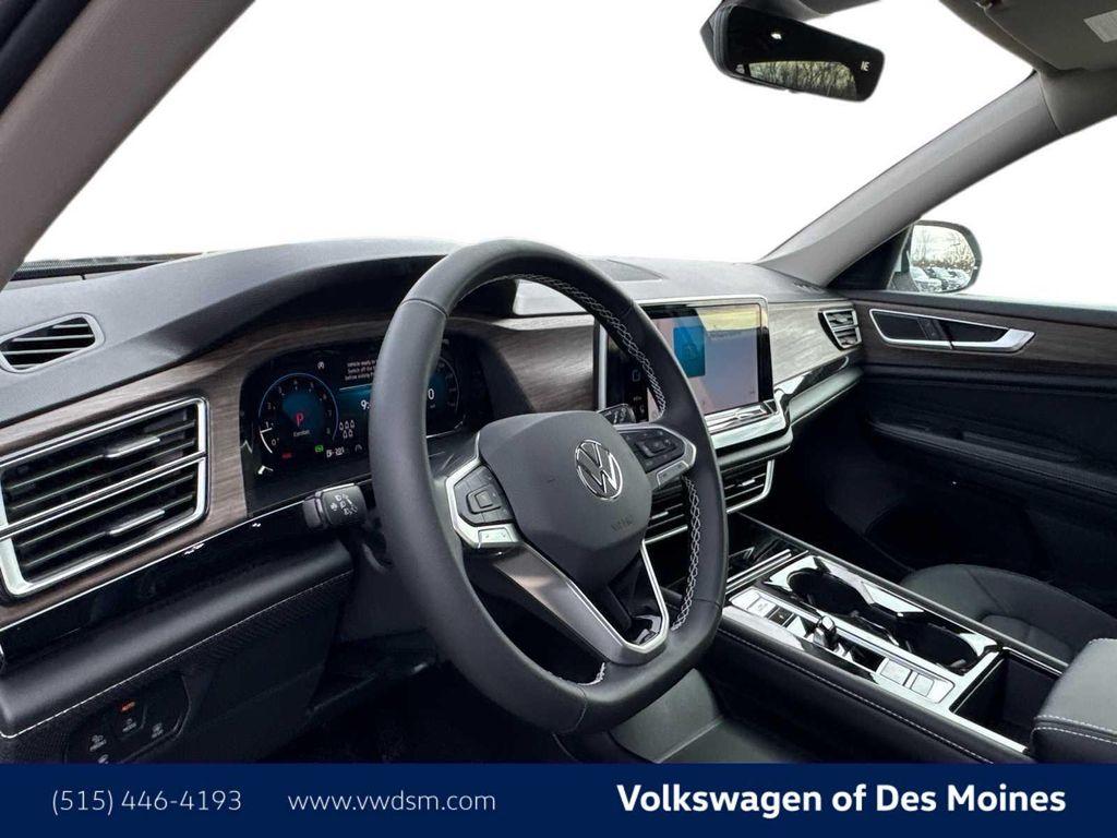 new 2026 Volkswagen Atlas car, priced at $49,081