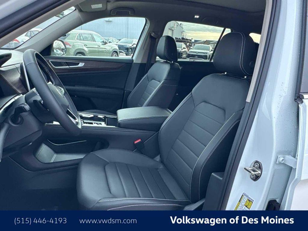 new 2026 Volkswagen Atlas car, priced at $49,081