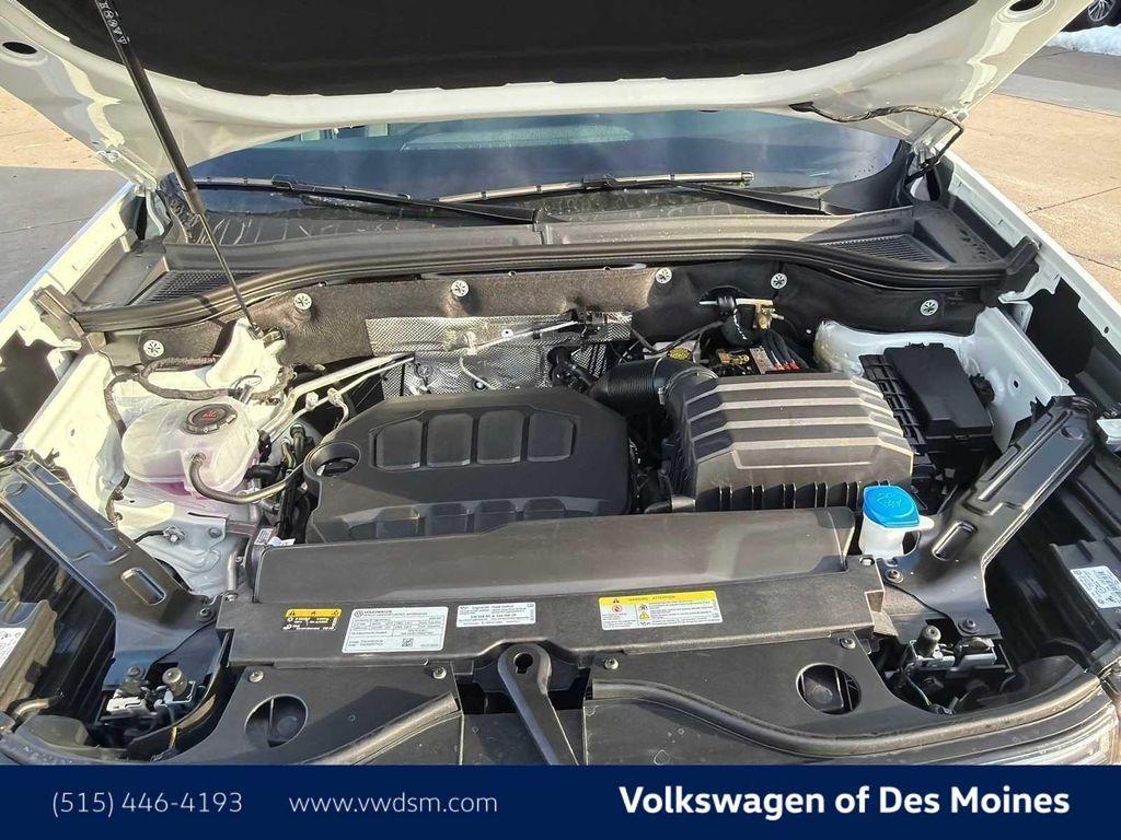 new 2026 Volkswagen Atlas car, priced at $46,686