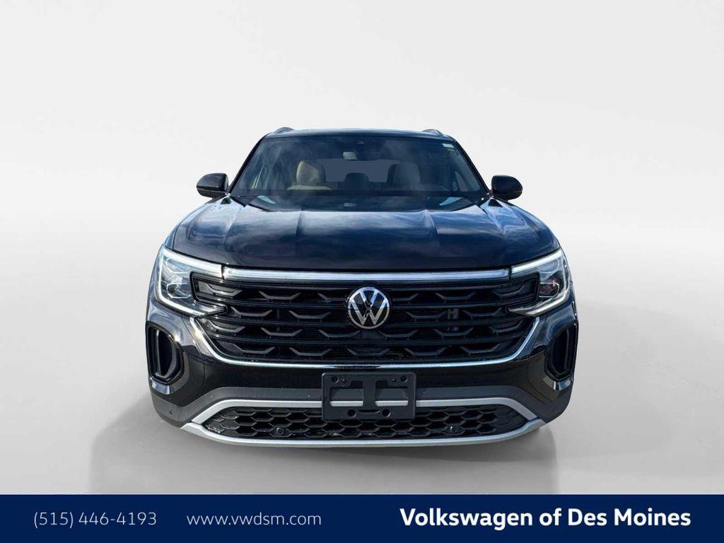 used 2025 Volkswagen Atlas Cross Sport car, priced at $35,998