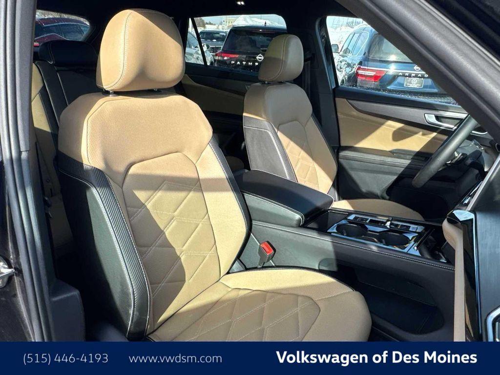 used 2025 Volkswagen Atlas Cross Sport car, priced at $35,998