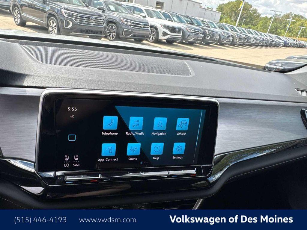 new 2026 Volkswagen Atlas Cross Sport car, priced at $38,856