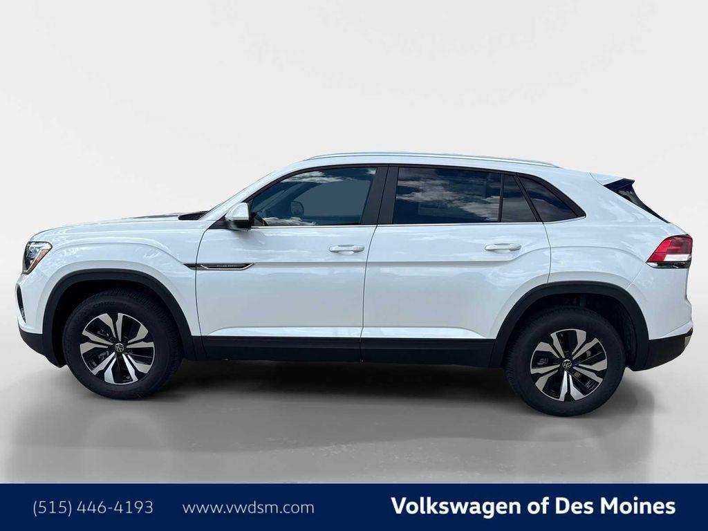 new 2026 Volkswagen Atlas Cross Sport car, priced at $38,856