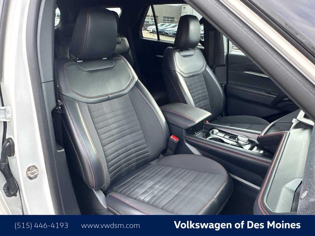 used 2025 Ford Explorer car, priced at $42,395