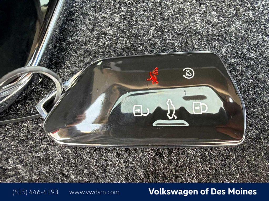 new 2026 Volkswagen Atlas car, priced at $53,741