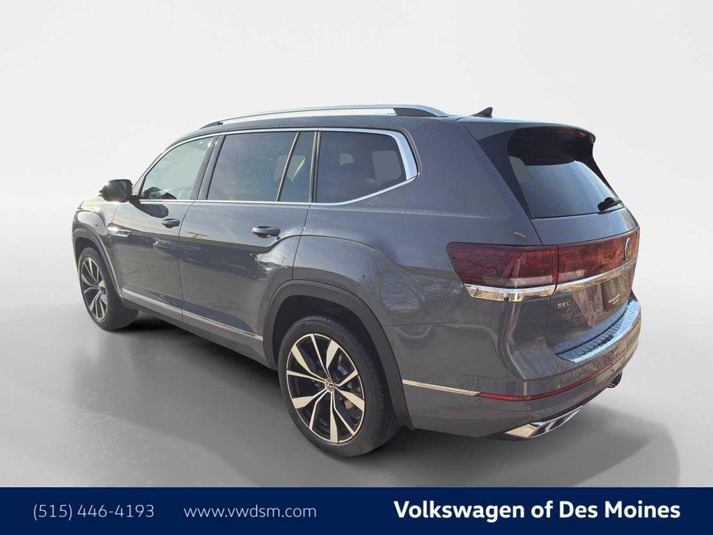 new 2026 Volkswagen Atlas car, priced at $53,741
