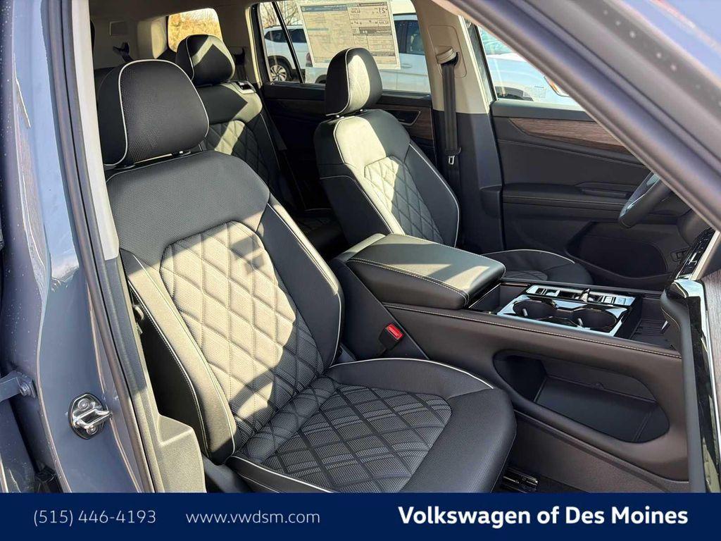 new 2026 Volkswagen Atlas car, priced at $53,741