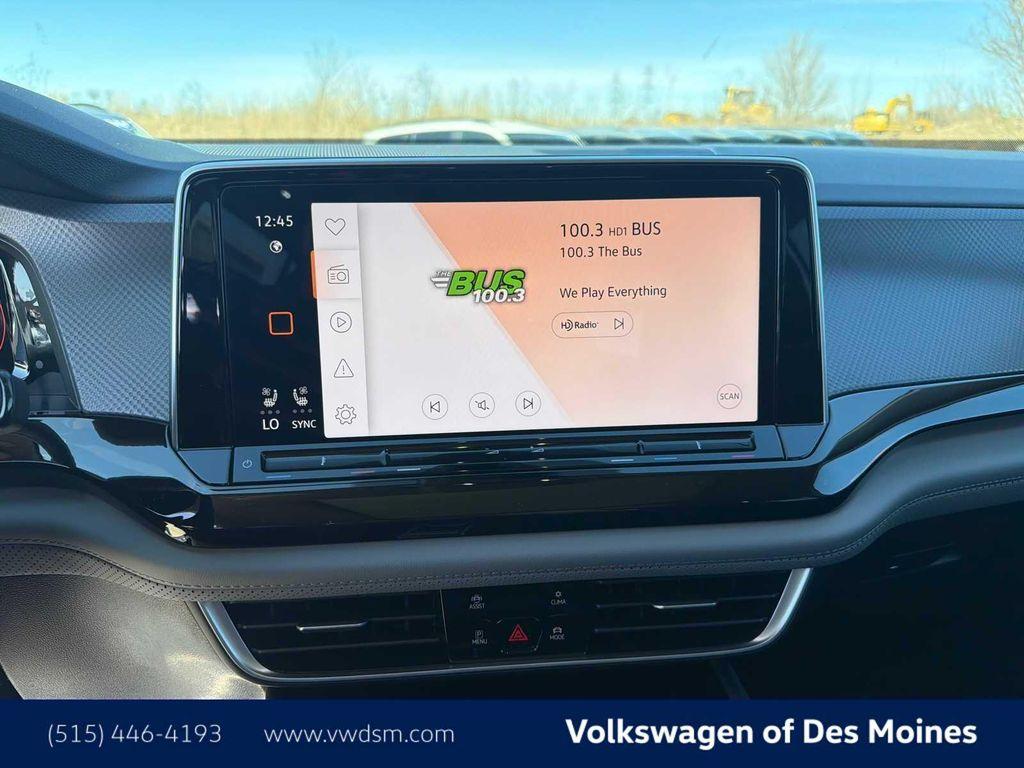 new 2026 Volkswagen Atlas car, priced at $48,496