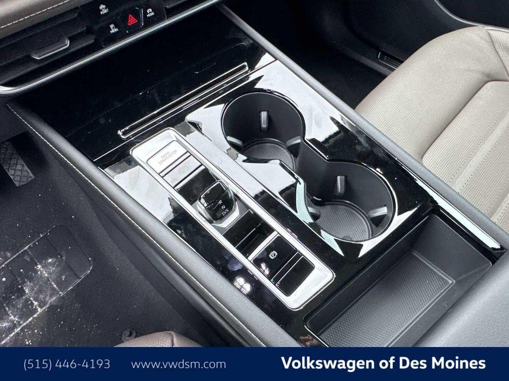 new 2026 Volkswagen Atlas car, priced at $48,276