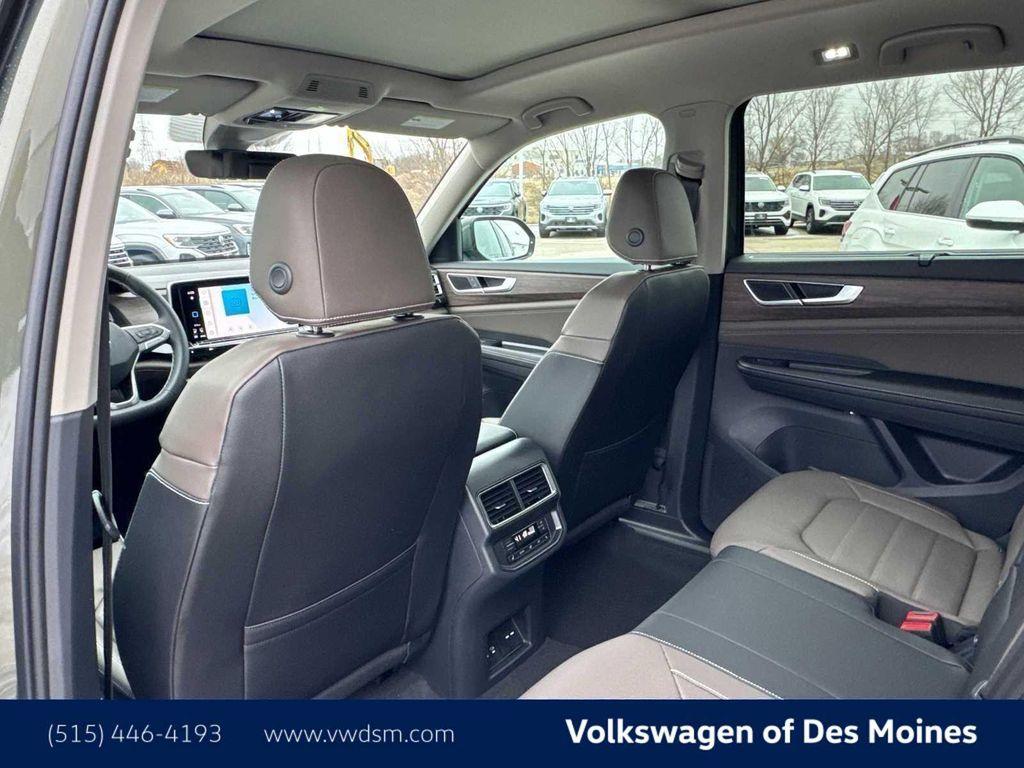 new 2026 Volkswagen Atlas car, priced at $48,276