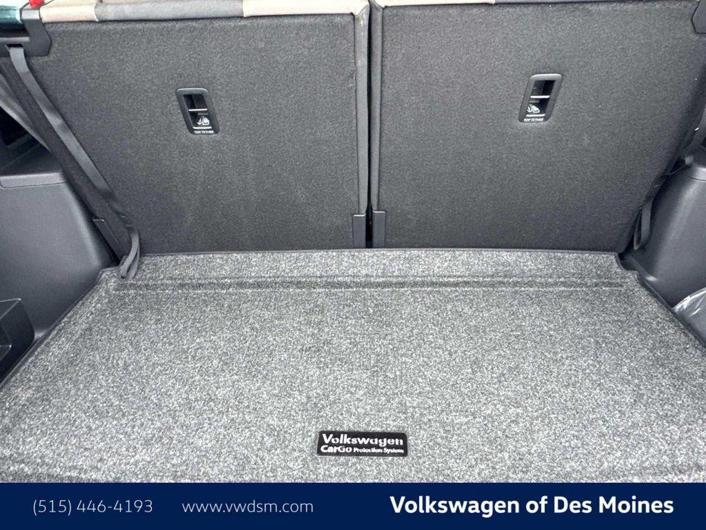 new 2026 Volkswagen Atlas car, priced at $48,276