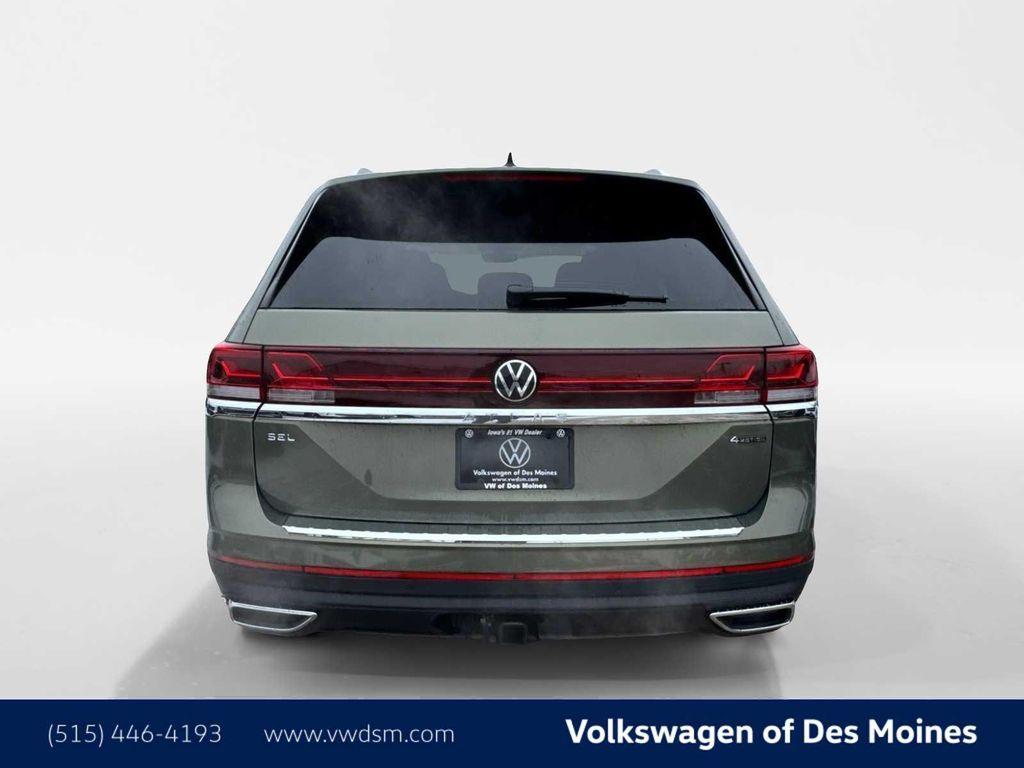 new 2026 Volkswagen Atlas car, priced at $48,276