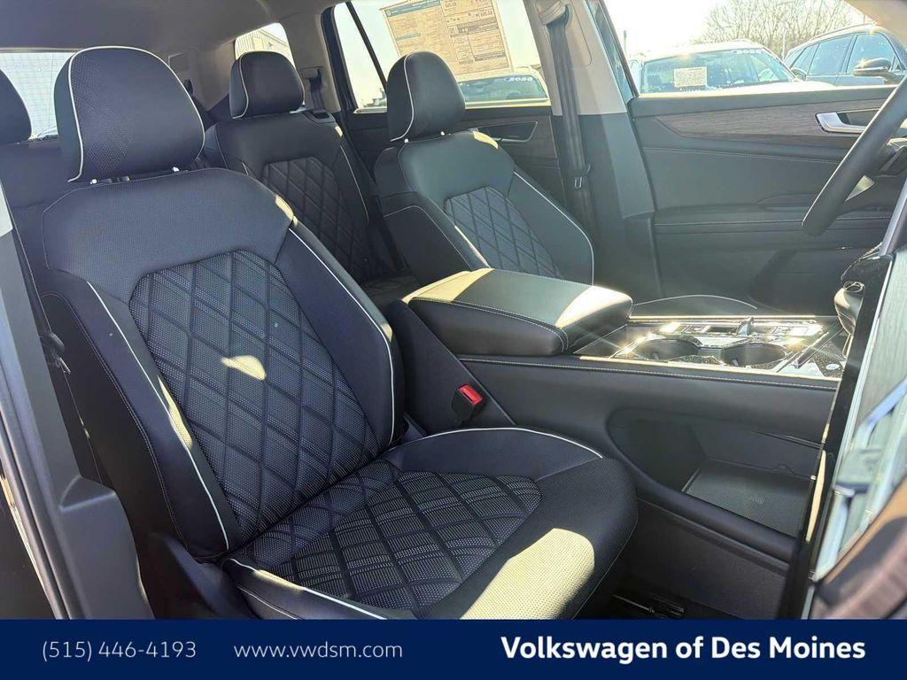 new 2026 Volkswagen Atlas car, priced at $53,981