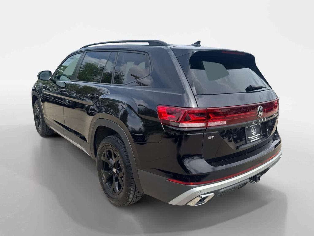used 2025 Volkswagen Atlas car, priced at $41,495