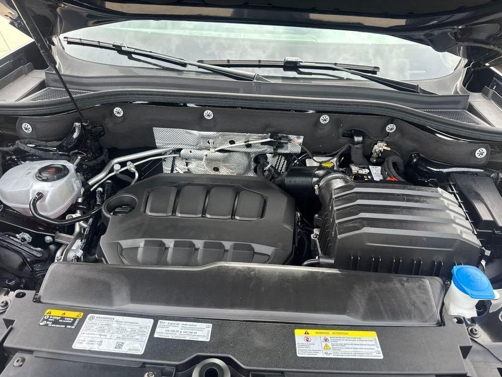 used 2025 Volkswagen Atlas car, priced at $41,495