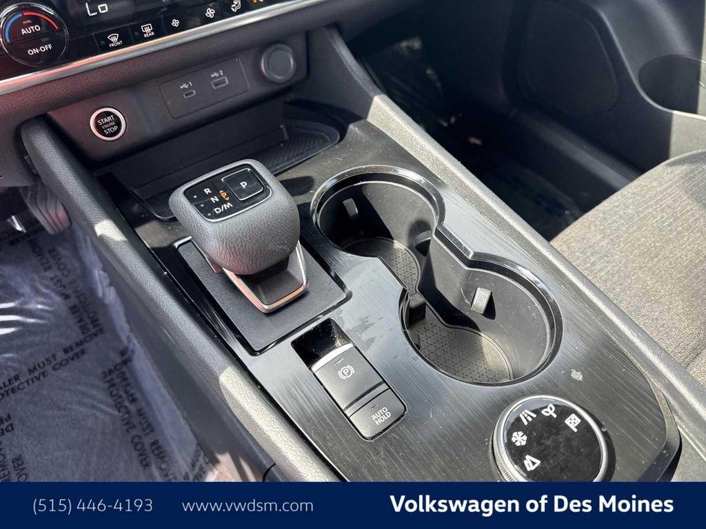 used 2023 Nissan Rogue car, priced at $19,995