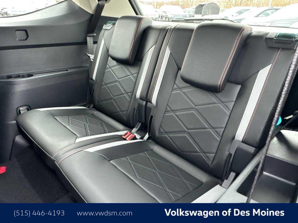 new 2026 Volkswagen Atlas car, priced at $47,171