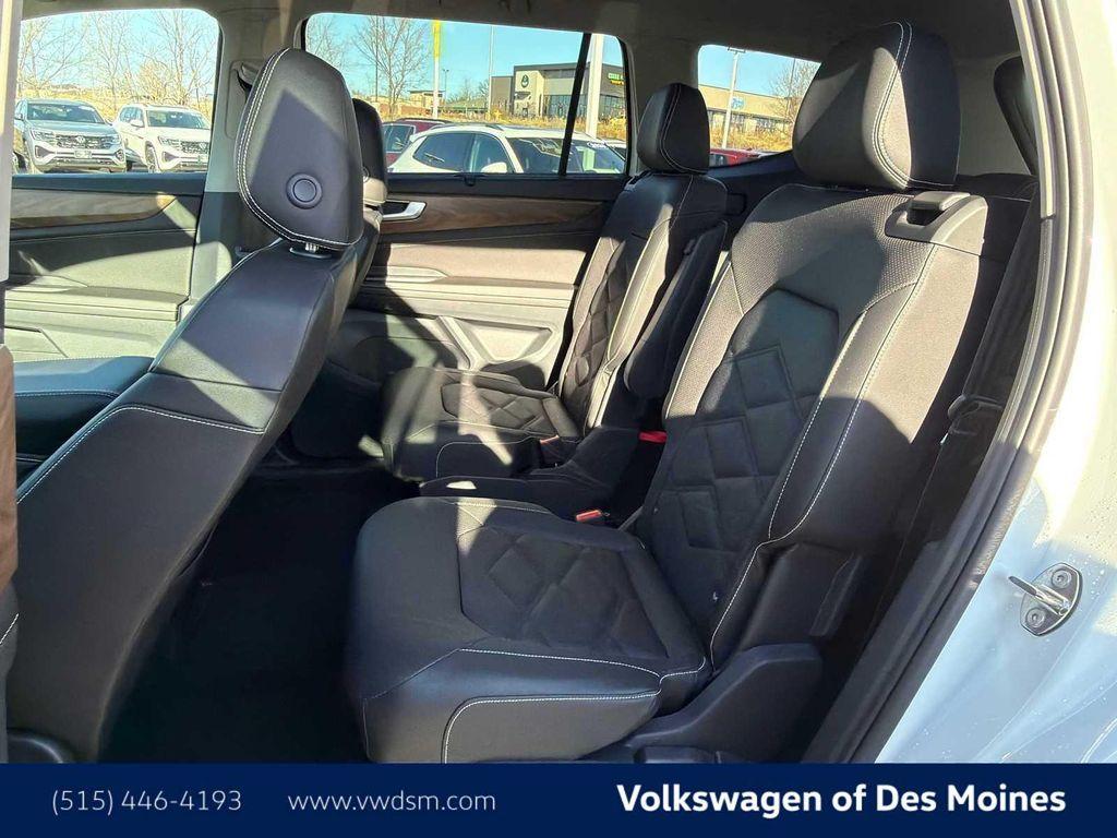 new 2026 Volkswagen Atlas car, priced at $47,136