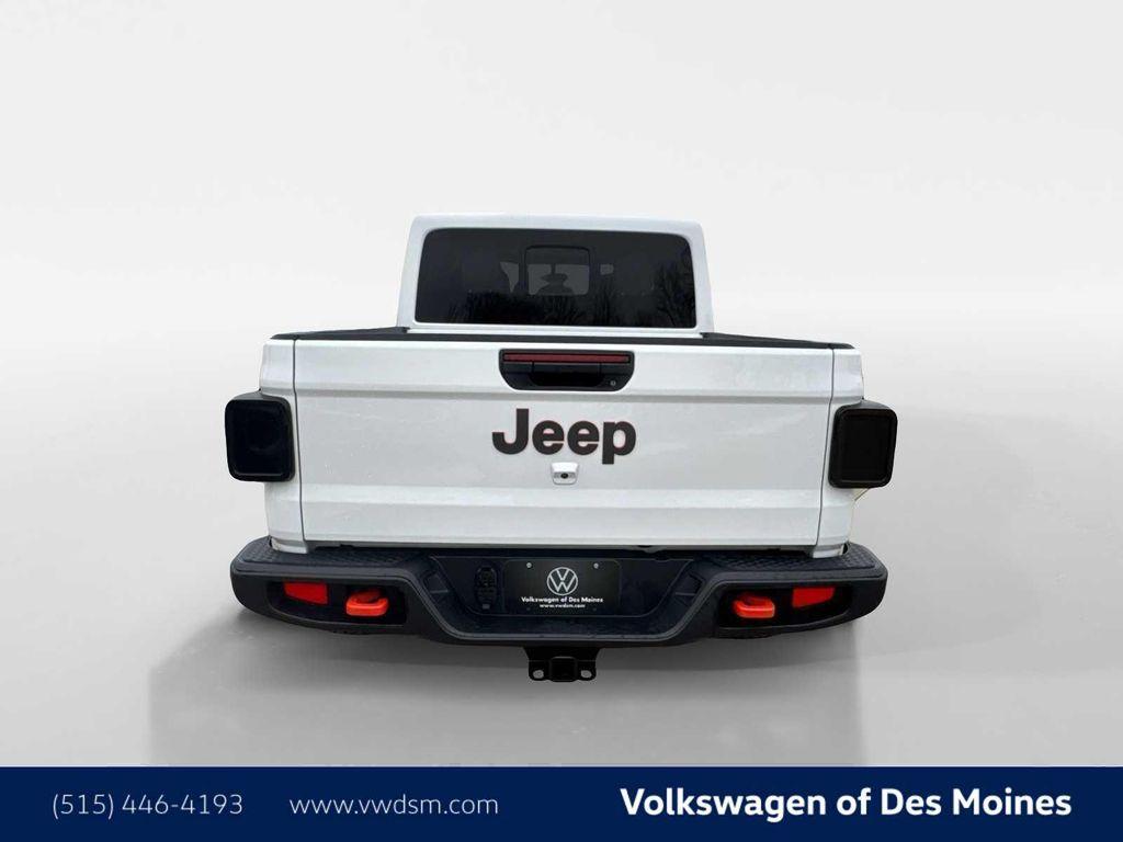 used 2023 Jeep Gladiator car, priced at $38,485