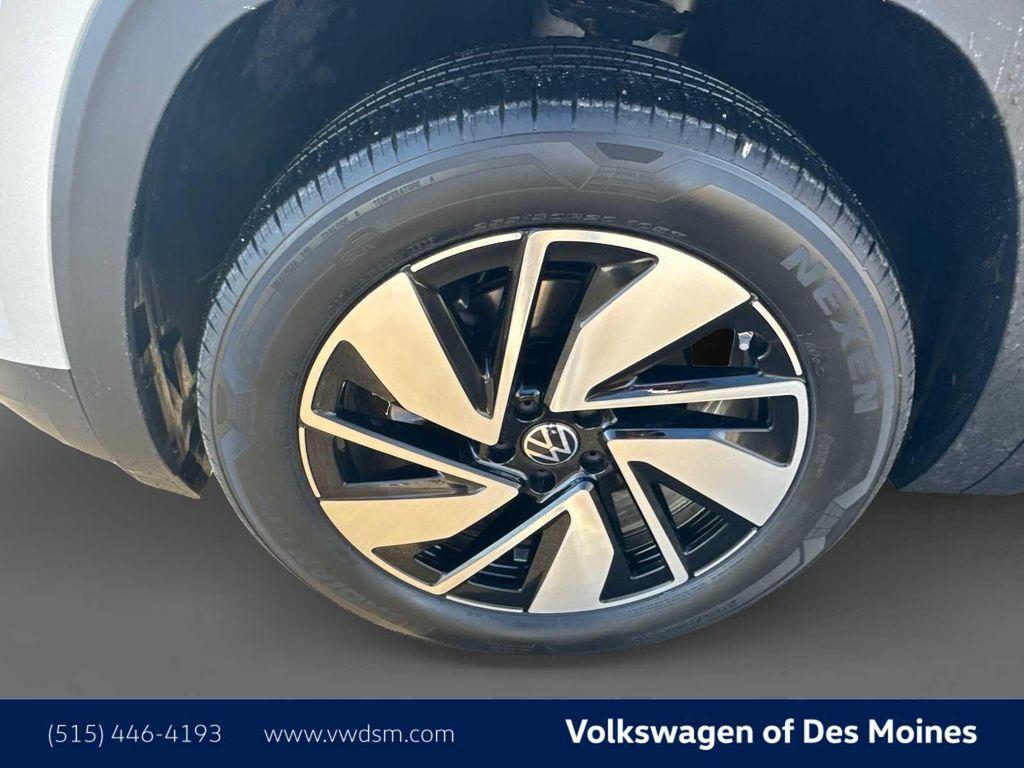 new 2026 Volkswagen Atlas car, priced at $46,291