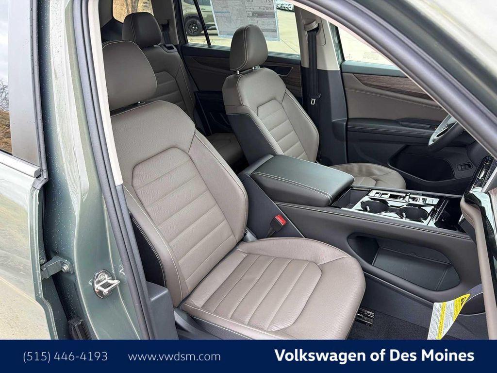 new 2026 Volkswagen Atlas car, priced at $48,971