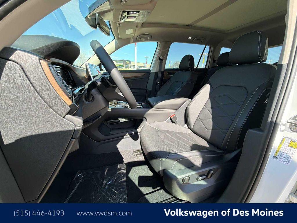new 2026 Volkswagen Atlas car, priced at $47,986