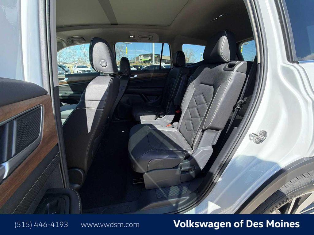 new 2026 Volkswagen Atlas car, priced at $47,986