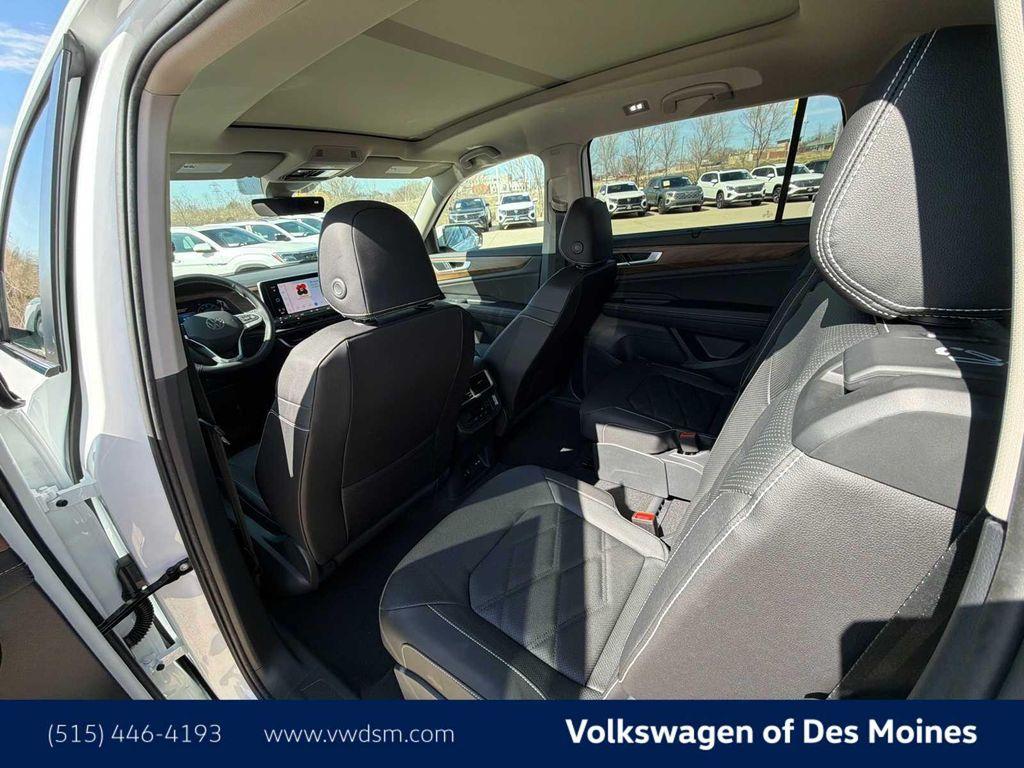 new 2026 Volkswagen Atlas car, priced at $47,986