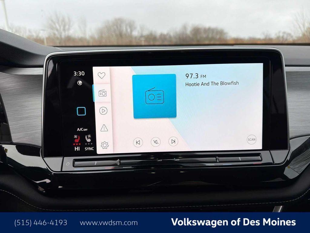 new 2026 Volkswagen Atlas Cross Sport car, priced at $44,651