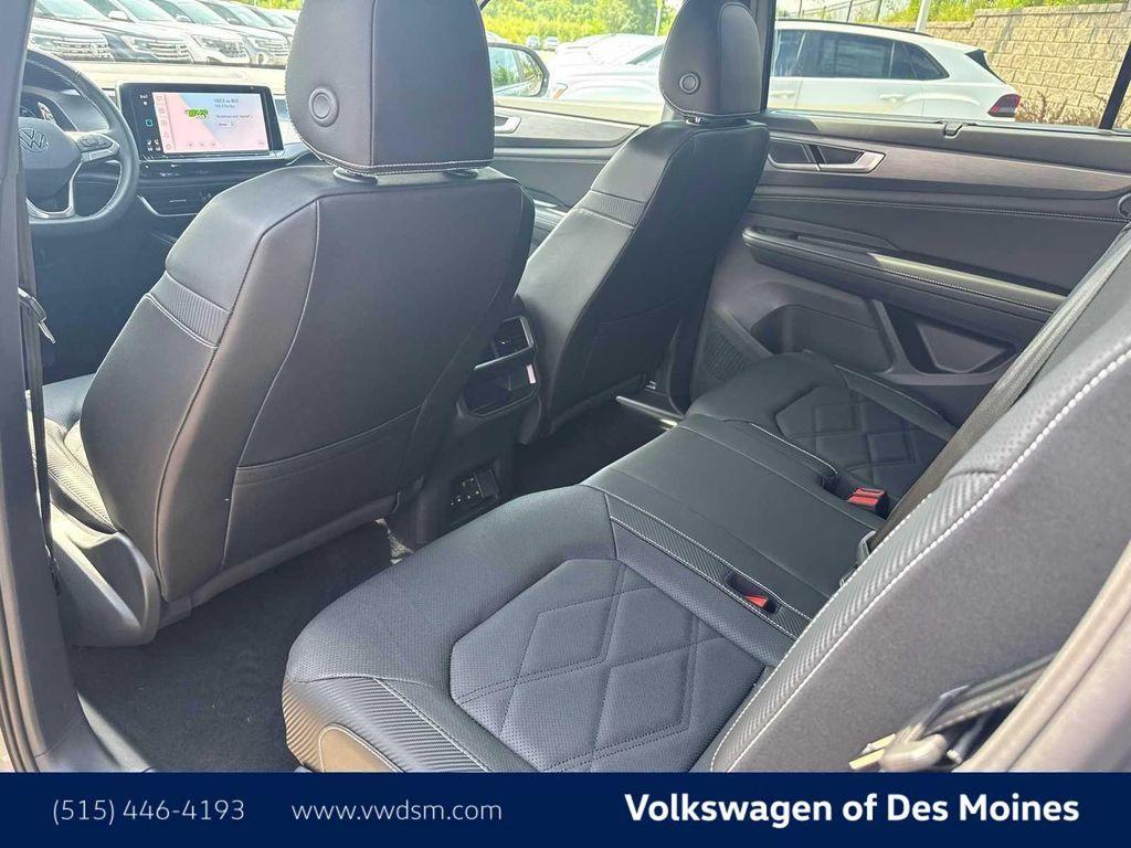 new 2026 Volkswagen Atlas Cross Sport car, priced at $43,999