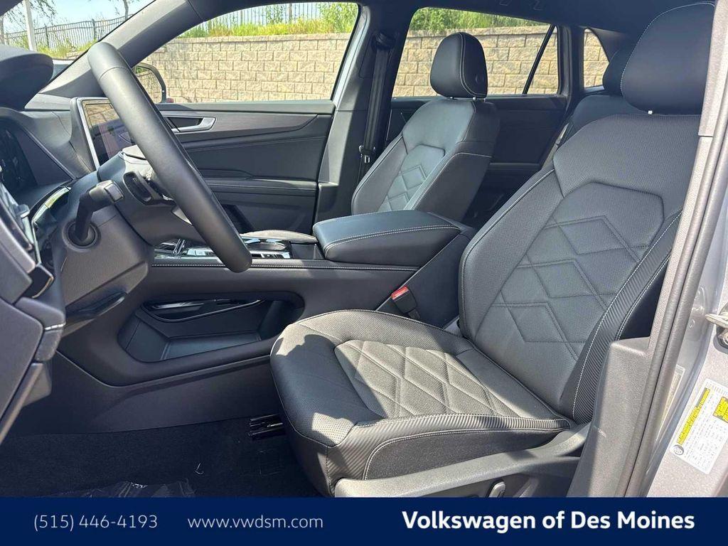 new 2026 Volkswagen Atlas Cross Sport car, priced at $43,999