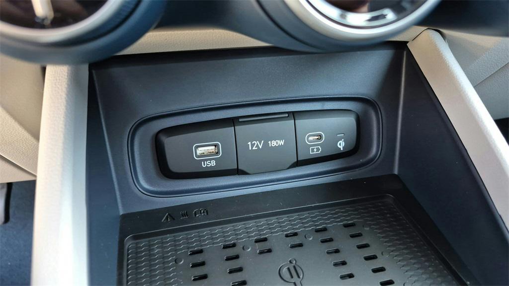 new 2026 Hyundai Venue car, priced at $24,336