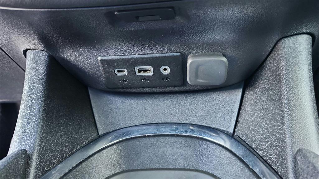 used 2024 Chevrolet Malibu car, priced at $18,567