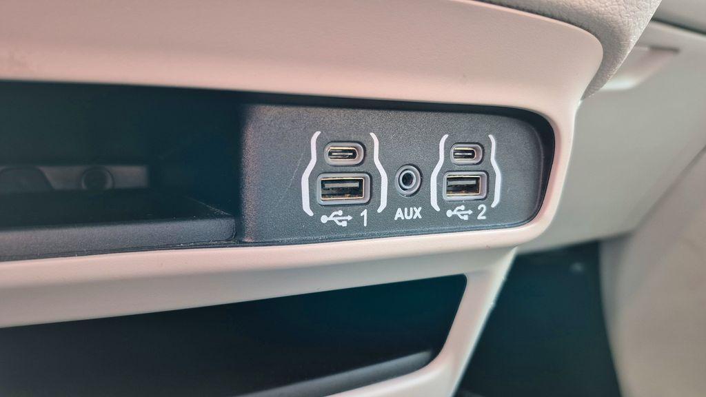 used 2024 Chrysler Pacifica car, priced at $24,757