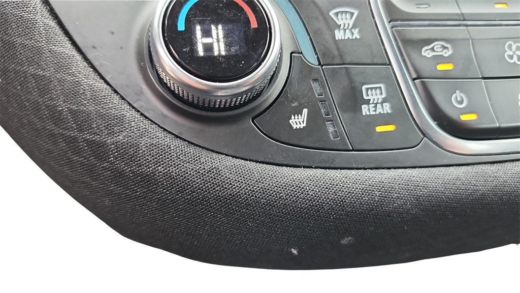 used 2024 Chevrolet Malibu car, priced at $18,911