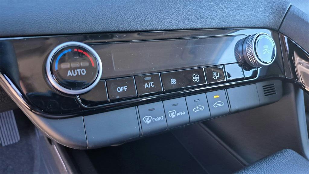 new 2026 Hyundai ELANTRA HEV car, priced at $26,640