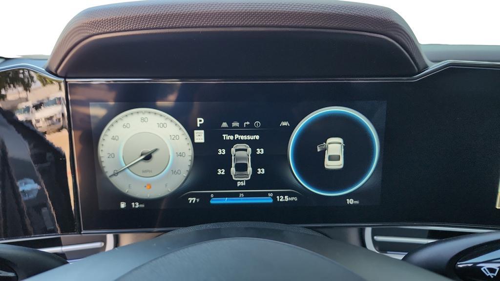 new 2025 Hyundai Elantra car, priced at $25,669