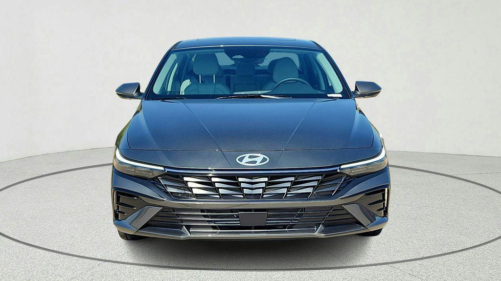 new 2025 Hyundai Elantra car, priced at $25,669