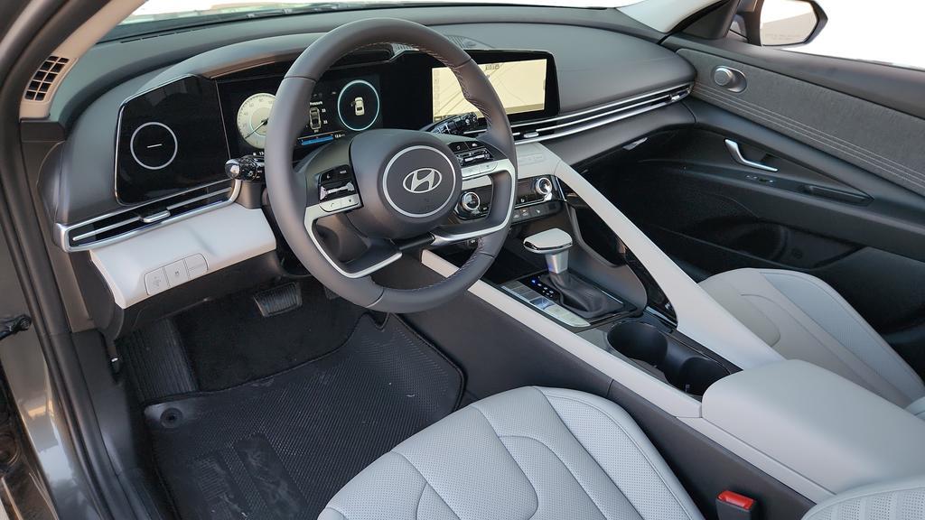 new 2025 Hyundai Elantra car, priced at $25,669