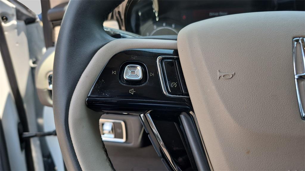 used 2022 Lincoln Corsair car, priced at $21,697